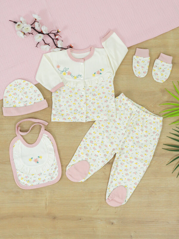 Kız Bebek Natural Pamuk Kumaş 5 Li işlemeli Lüks Hastane Çıkışı Seti STL6792