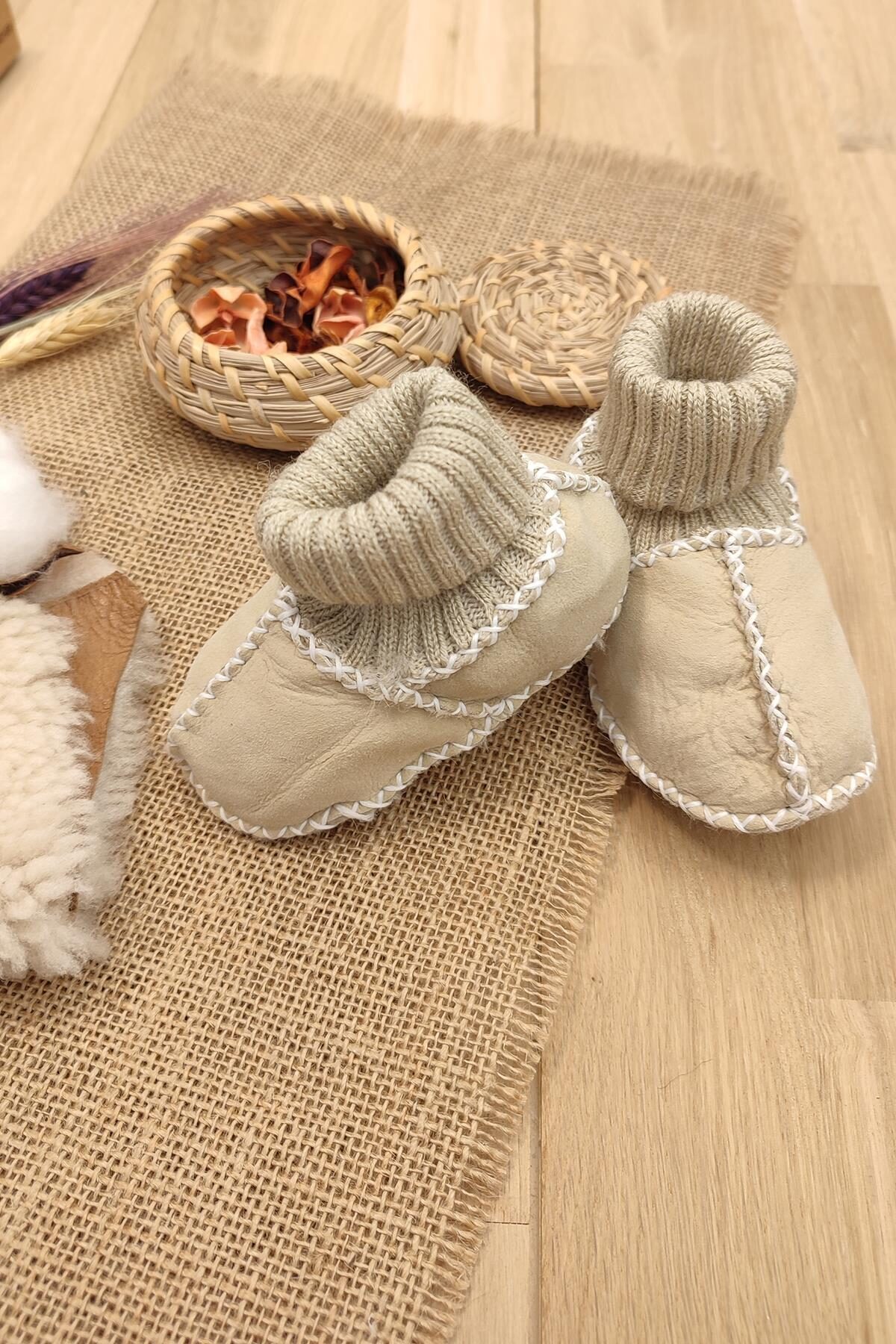 Sitilin Organik Deri Unisex Bebek Patik İçi Yünlü Doğal Bebek Çorap STL6041